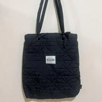 SEVENTEEN FOLLOW 토트백 블랙 세부치