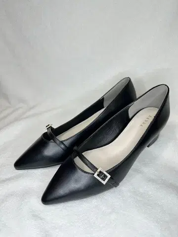 RANDA 블랙 펌프스 23.5