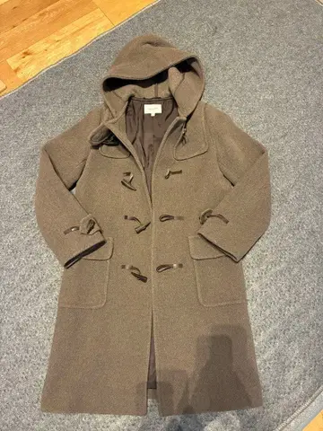 뷰티&유스 롱 더플 코트