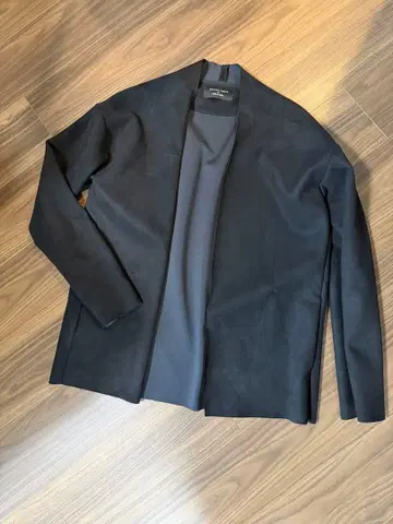 [ 특가 ] 블랙 스웨이드풍 가디건