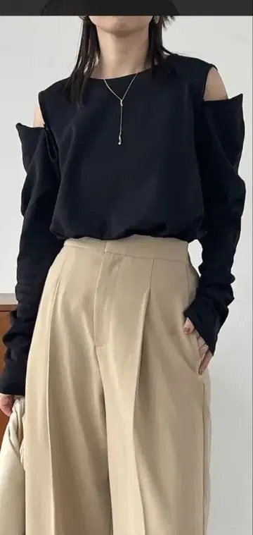 CAPRICIEUX LE'MAGE 멀티 Way 슬릿 롱 T