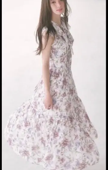 [ 새상품급 ] snidel 꽃무늬 원피스 (0 사이즈)