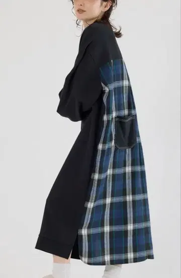 체크 도킹 원피스