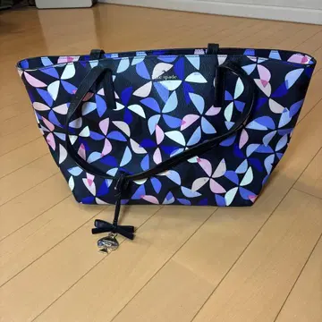 케이트 스페이드 꽃무늬 토트백