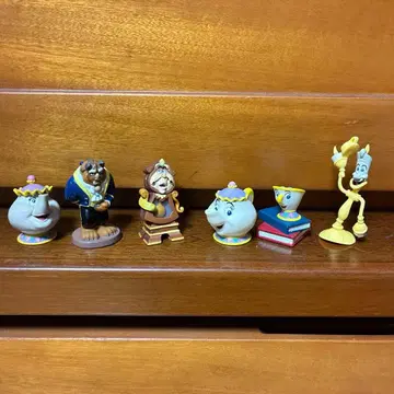 미녀와 야수 피규어 세트