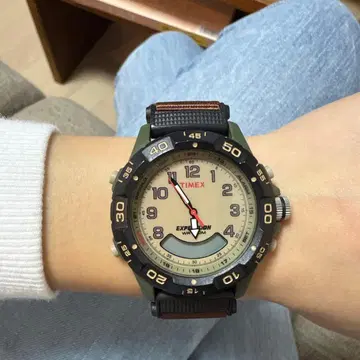 TIMEX EXPEDITION 손목시계