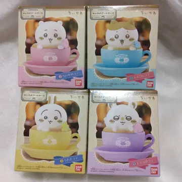 새상품 치이카와 캐릭터 아트 케이스 4세트