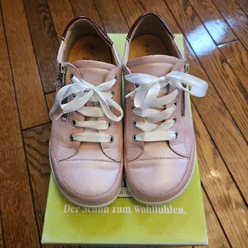 Finn Comfort 핑크 스니커즈