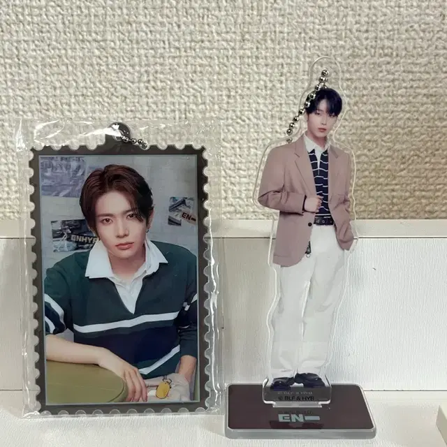 엔하이픈 선우 아크릴스탠드 희승 스트랩