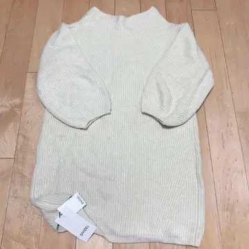 택 포함 새상품 SNIDEL 미니 니트 원피스 아이보리