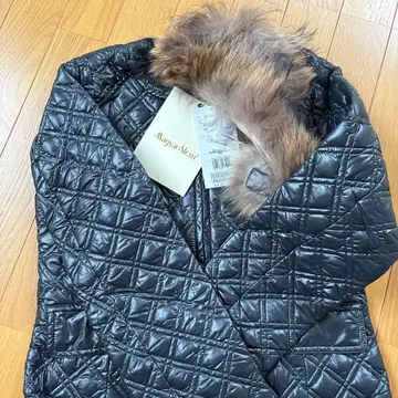 Magyar Alom 다운 자켓 S 사이즈