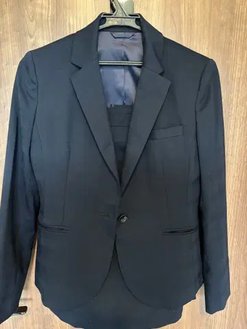 네이비 싱글 브레스 비즈니스 정장 상하의