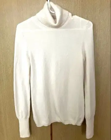 유니클로 터틀넥 깔끔한 크리스마스 캐시미어 100%