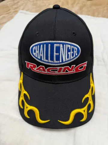 CHALLENGER 캡