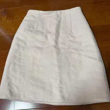 Celford 베이지 물결무늬 타이트 스커트 38