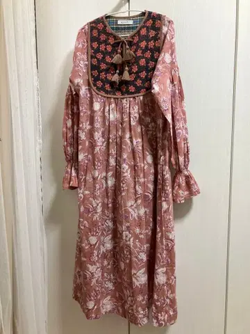 시착만 한 상품! nioki 니우키 칸타 퀼트 원피스 핑크 꽃 롱 원피스