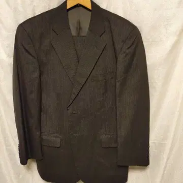 중고 수트 VISARUNO 그레이 계열 AB-6체