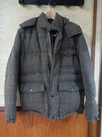 MAISON DE GLAMOUR 후드 부착 다운 자켓