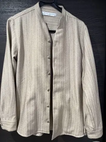 CALL & RESPONSE 노카라 자켓 베이지