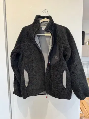 CHUMS 플리스 자켓 M 사이즈 다크 그레이