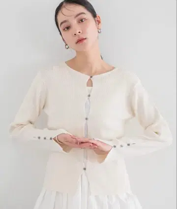 컴팩트 니트 가디건