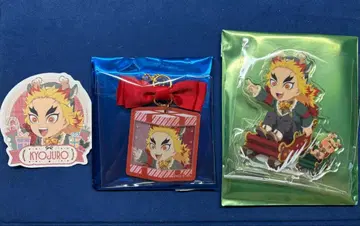 귀멸의 칼날 크리스마스 아크릴 스탠드 참 스티커 렌고쿠 쿄쥬로