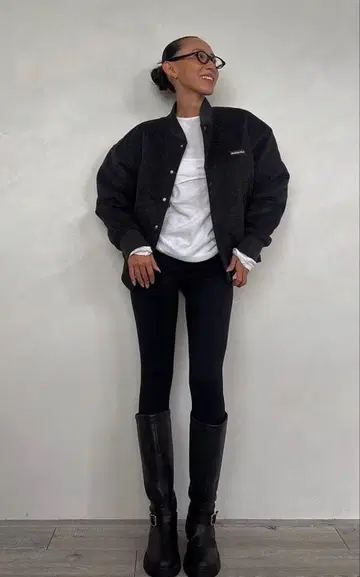 ALEXIA STAM 속기모 레깅스 25FW 금기 아리시아스탄