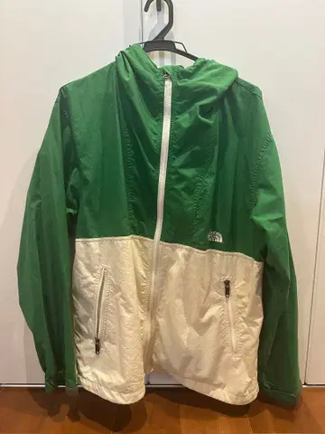 THE NORTH FACE 마운틴 파카 M 사이즈 그린/화이트