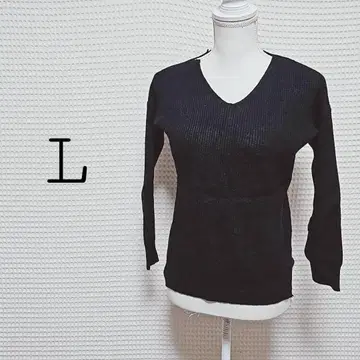 리브 편직 블랙 V넥 니트 L