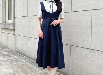 Fi.n.t 핀트 오버롤 스커트 네이비