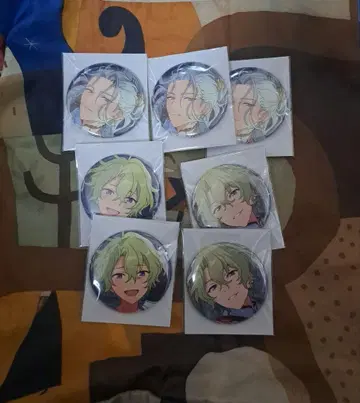 앙스타 컬렉션 캔뱃지 란 나기사, 토모에 히요리 세트