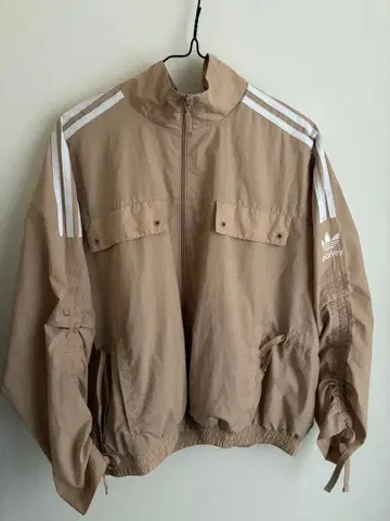 여성용 아디다스 바스락 자수