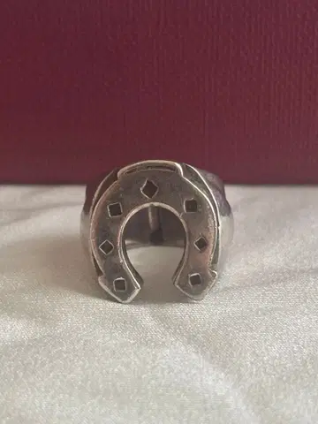 CRAZY PIG 클레이지피그 실버 말발굽 반지