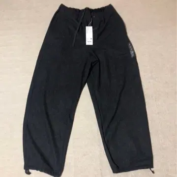 미사용 택 포함! 유니클로 U 브러쉬드 맨투맨 와이드 팬츠 S