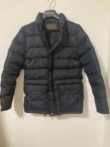 마우지 다운 자켓 S 사이즈