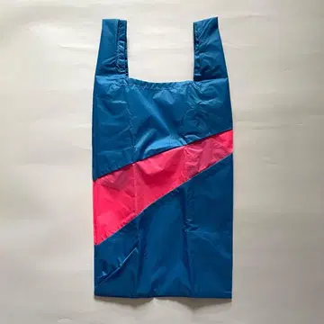 수잔벨 백 M Amplify 블루 x 핑크