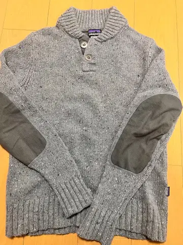 patagonia 파타고니아 메리노울 니트 헨리넥