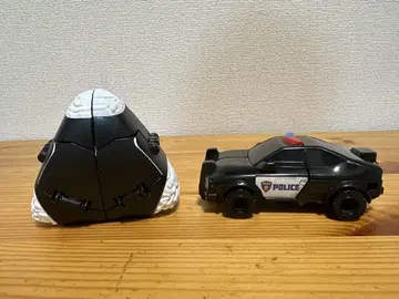 변형 로봇 유니트로본 유니트로보