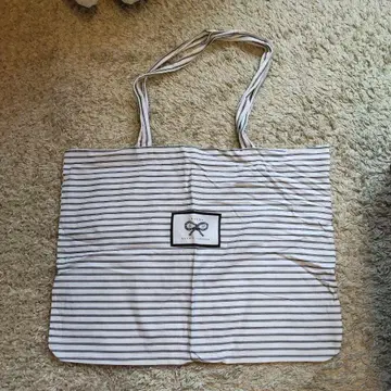 미사용 아냐 힌드마치 Anya Hindmarch 스트라이프 토트백