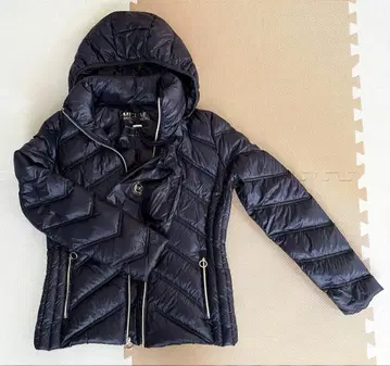 마이클코어스 다운 자켓