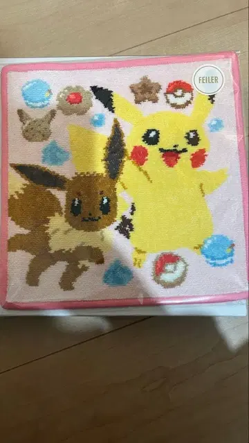 새상품 페이 콜라보 손수건 포켓몬 이브이 피카츄 핑크 최종 가격 인하