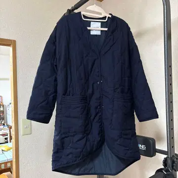 Grand PARK 퀼팅 코트 네이비 컬러 네이비 중고 새상품급