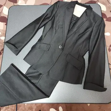 블랙 팬츠 수트 싱글 버튼