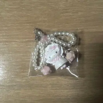 산리오 화이트 프릴 디자인 시리즈 시크릿 스트랩 키티