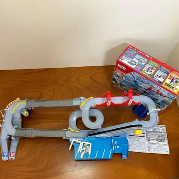 토미카 2way 시끌벅적 고속도로