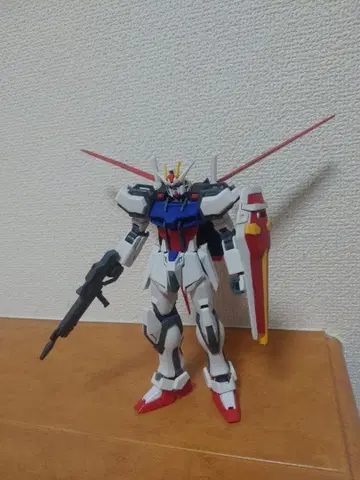 1/144 HG 스트라이크 건담 페인팅 완성품 상품 동시 300엔 할인