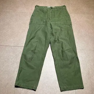 The shinzone 베이커 팬츠 밀리터리 그린 36