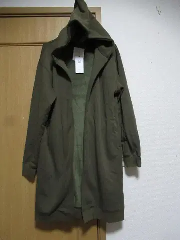 M676 cambio 새상품 OLIVE 속기모 가운 코트 M