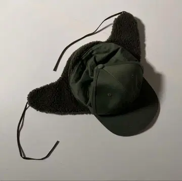 아디다스 adidas 플라이트 캡 모스그린 스트릿 로고 구제 의류