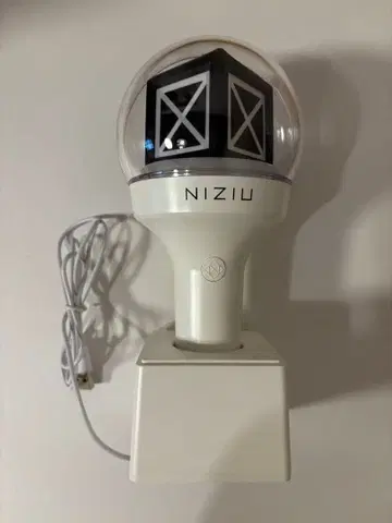 NiziU 응원봉